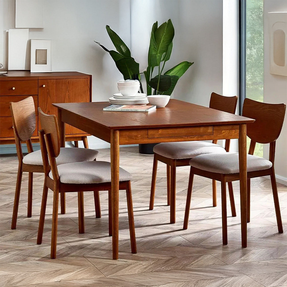 Choosing the Right Wood for Your Dining Table: From Oak to Pine